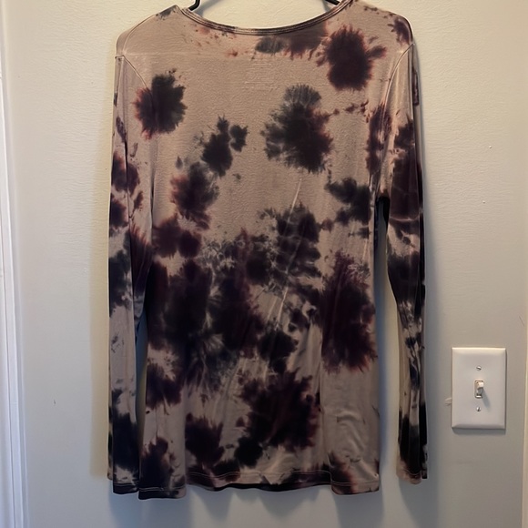 Tue die tunic style shirt - Picture 2 of 3